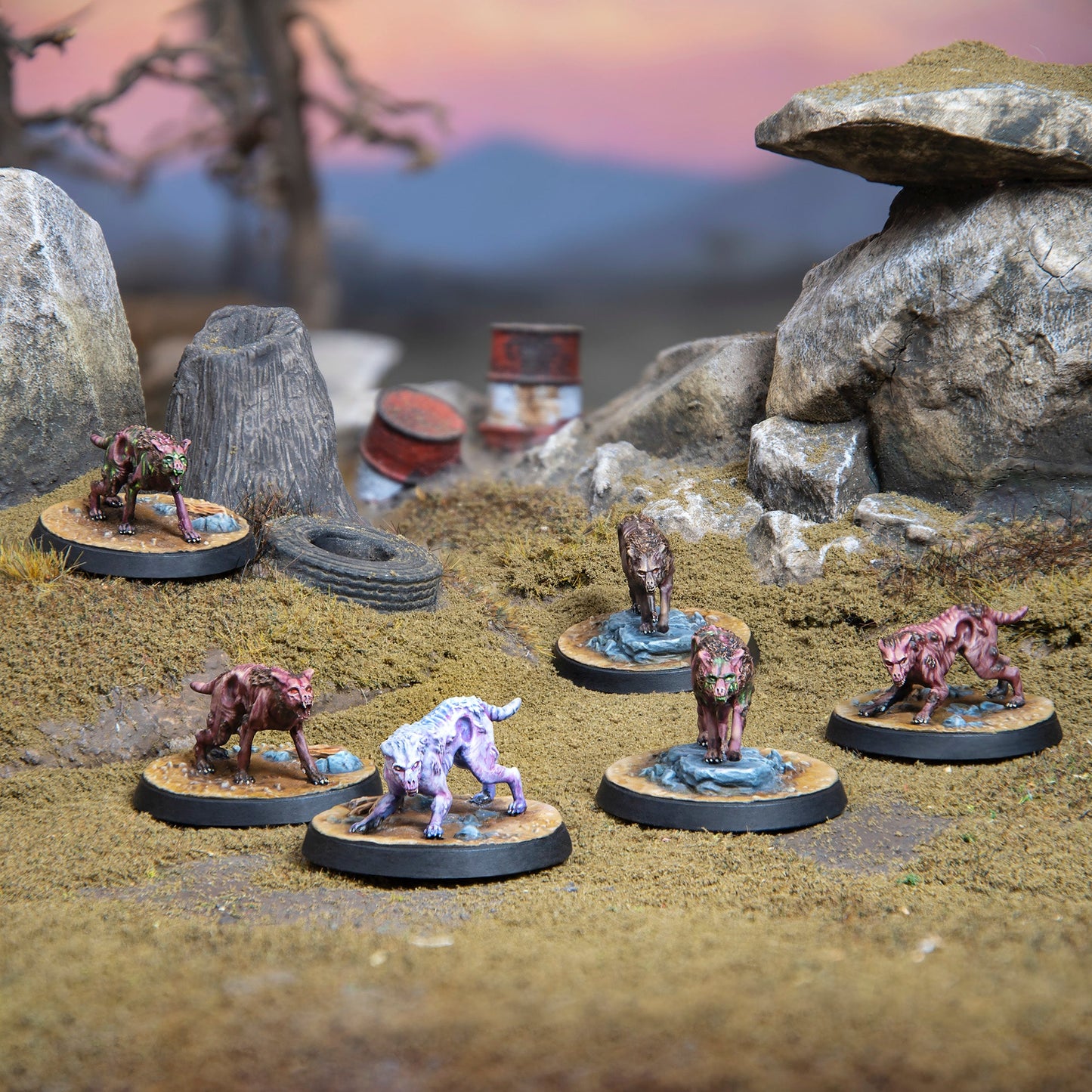 Fallout: Wasteland Warfare - Creatures: Mongrel Scavenging Pack Fallout: Wasteland Warfare Modiphius Entertainment 